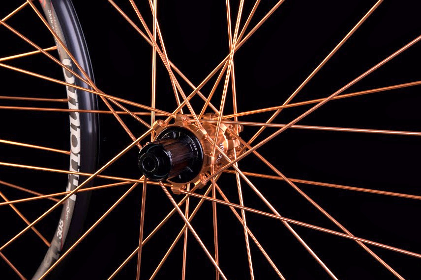 Industry-9-Copper-Enduro305_limited-edition-copper-color-aluminum-trail-mountain-bike-wheelset_detail.jpg