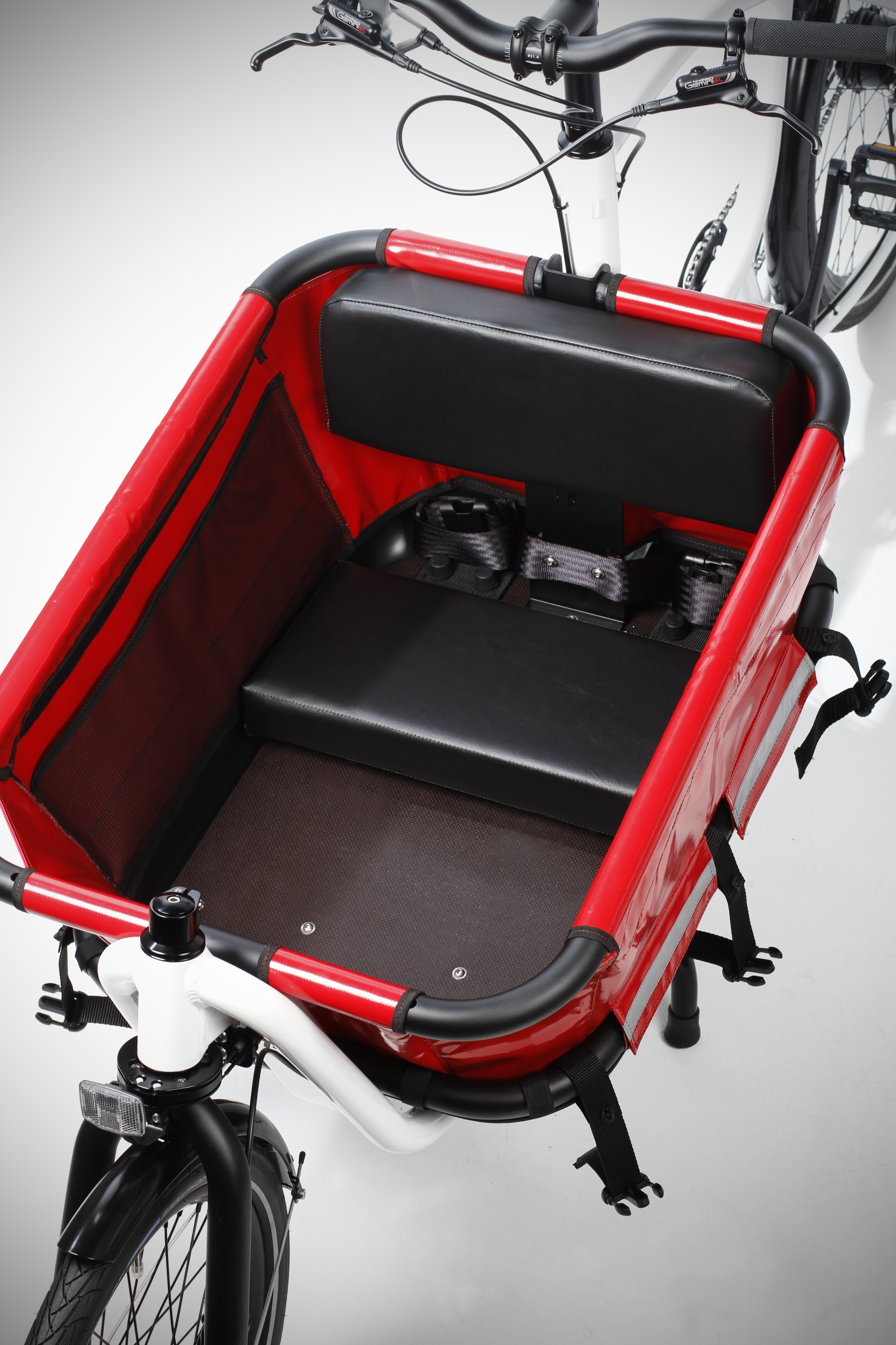 DOUZE-Cycles-child-seat-T-7.jpg