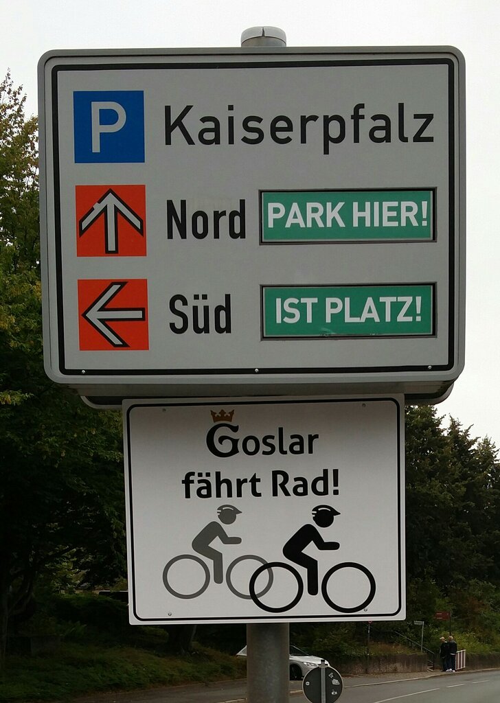 Goslar faehrt Rad.jpg